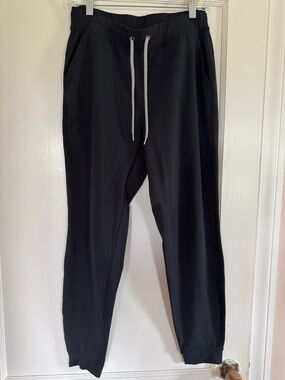 Women’s yogalicious lux Black Drawstring Jogger Pants